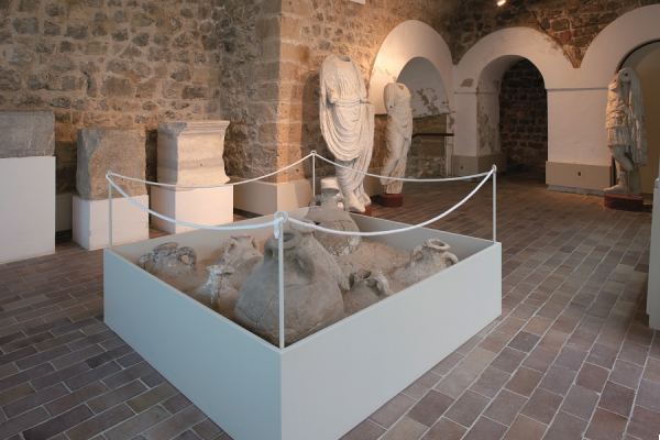 El Museo Arqueológico de Ibiza: Tesoros Fenicios